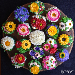 Floral cupcake platter for a party